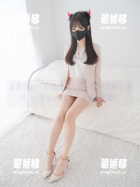 紧急企划 - 小婕的双马尾，值得原图慢慢瞧，一不小心就让人多看好几眼。