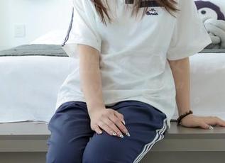 绮梦摄影 – 新鲜出炉的栗子女仆合集，让我重新定义了“服务”。