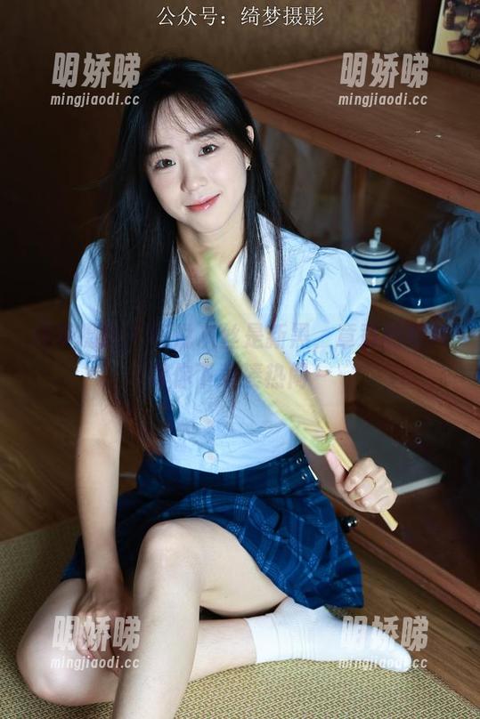 绮梦摄影-章章 绮梦摄影 - 听说灰丝是新黑,章章的照片等你下载凑热闹~