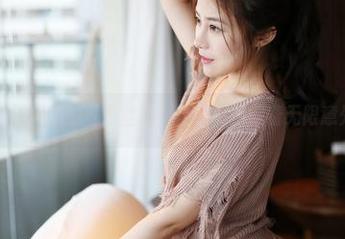 美媛馆 – 王馨瑶的私房丝袜，作品中却藏着无限意外的味道