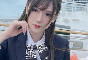 腐团儿Ikaros牛仔裤合集：看她如何轻松把“氛围感”穿上身