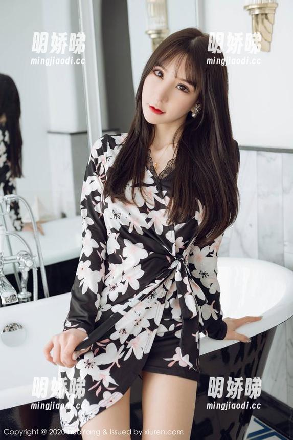 花漾show - 周大萌的婚纱写真，下载这份美丽，婚礼装逼必备！