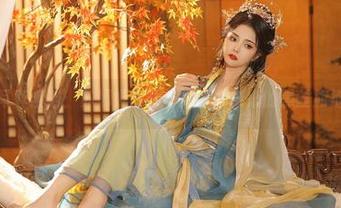 写真系列：苏嫣嫣阿姨与她令人捧心的黑丝旗袍
