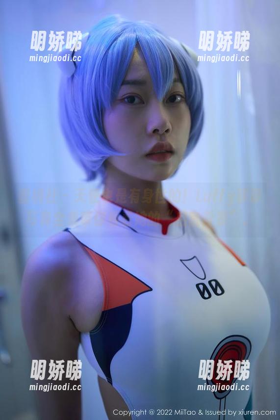 蜜桃社 - 天使也是有身世的！Luffy菲菲写真全集带你看看她的“后宫背景”。