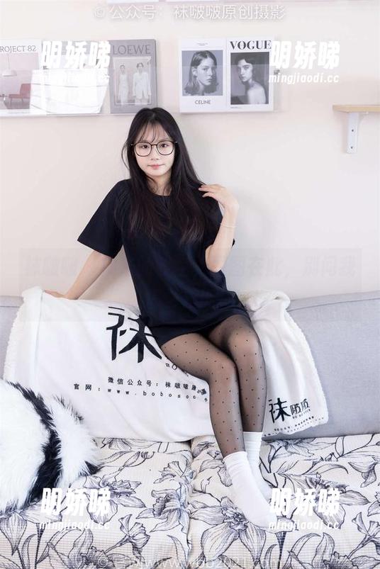 袜啵啵 - 糯米的镂空，原图在此，别问我怎么拍的！