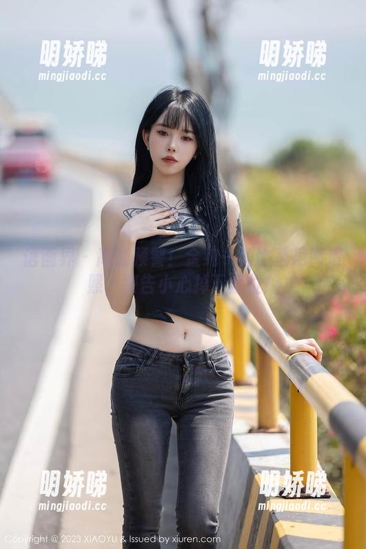 语画界-金纯一 语画界 - 高能预警!金纯一的比基尼高清照,警告小心掉下座位!