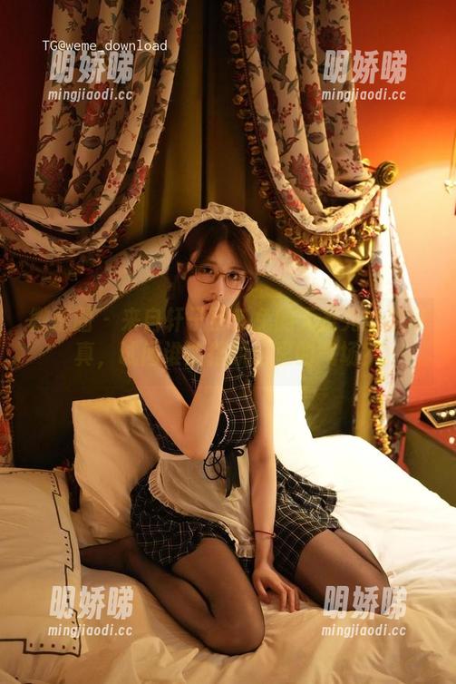微密圈 - 来自轩子巨二兔的无圣光瑜伽写真，试问谁能摆脱这里的气场？