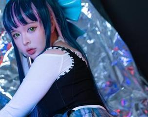 话说阿寨寨ninja的比基尼精选，完全可以拿来做“坐下来和我谈谈”的理由吧？