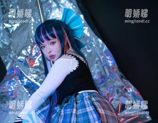 话说阿寨寨ninja的比基尼精选，完全可以拿来做“坐下来和我谈谈”的理由吧？