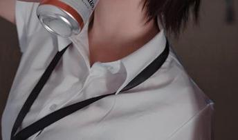 阿薰kaOri的泳池美图盛典：不仅要cos得意，更要水下不被溺死呀！