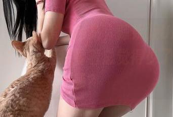 微密圈 – 精选黑白图集，陈妮妮UNI的美，一秒到位，但我看着总觉得少了点设计感？