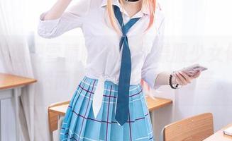 我其实想把雪晴嘟嘟的体操服少女做成壁纸，然而需求和能力不对等。