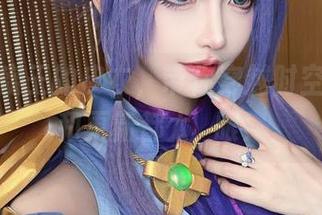 露儿大魔王的皮衣，带你穿越时空，原图和更新都太搶眼！